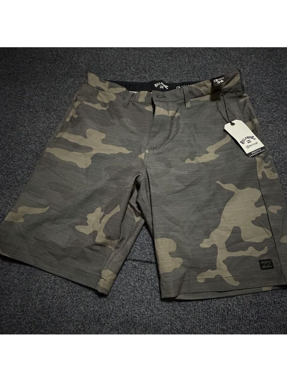 NWT Billabong Crossfire Slub Submersible Camo Hybrid Shorts Men’s 36